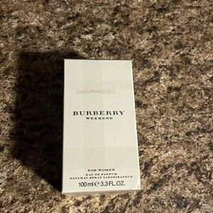 NWT! Sealed Burberry weekend perfume.